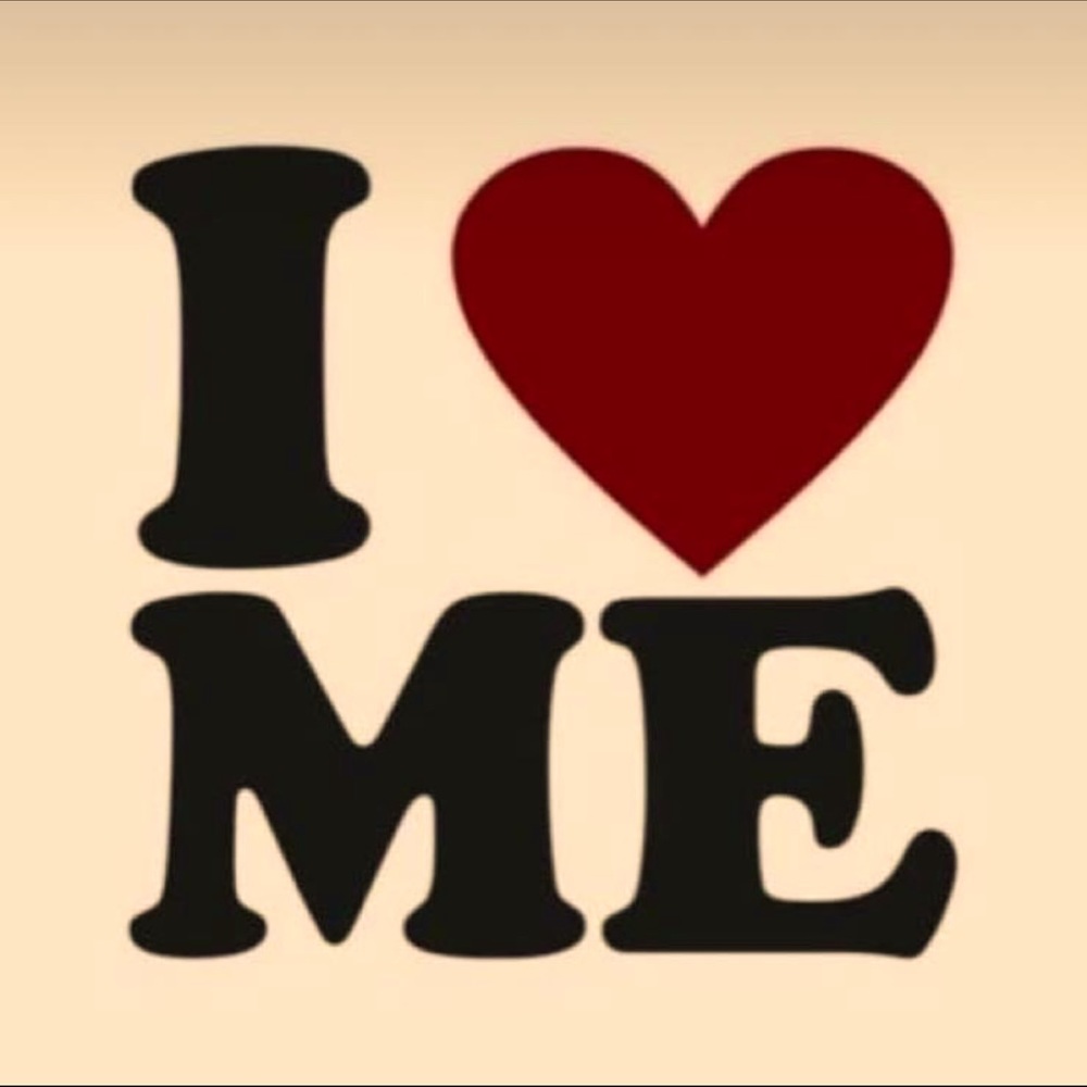 Meet your Posher … KBryant 💋💋💋